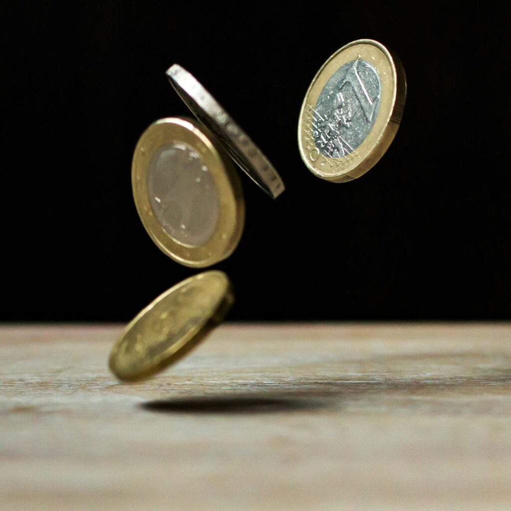 Guía para ahorrar con tarjetas de crédito y reducir deudas 1 pexels photo 210600 19
